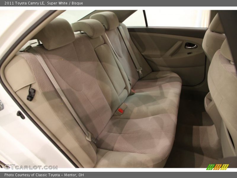 Super White / Bisque 2011 Toyota Camry LE