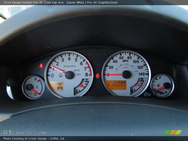  2014 Frontier Pro-4X Crew Cab 4x4 Pro-4X Crew Cab 4x4 Gauges