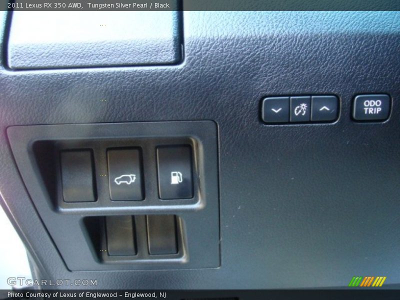 Tungsten Silver Pearl / Black 2011 Lexus RX 350 AWD