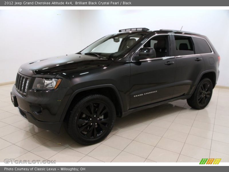 Brilliant Black Crystal Pearl / Black 2012 Jeep Grand Cherokee Altitude 4x4