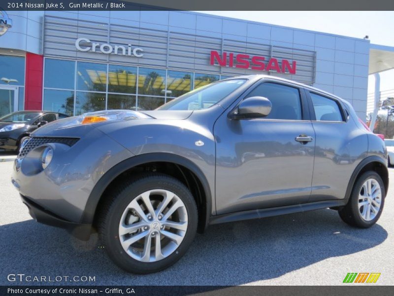 Gun Metallic / Black 2014 Nissan Juke S