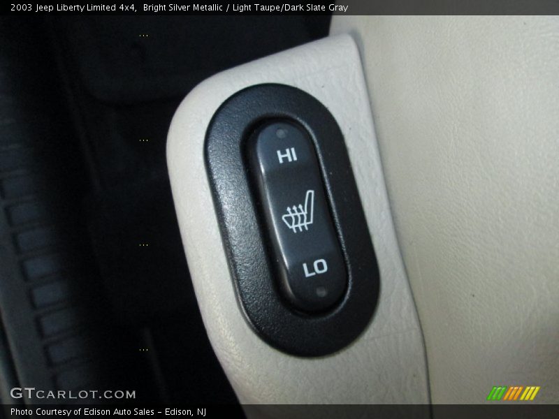 Bright Silver Metallic / Light Taupe/Dark Slate Gray 2003 Jeep Liberty Limited 4x4