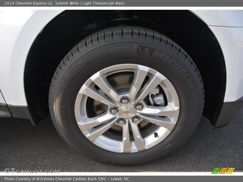 Summit White / Light Titanium/Jet Black 2014 Chevrolet Equinox LS