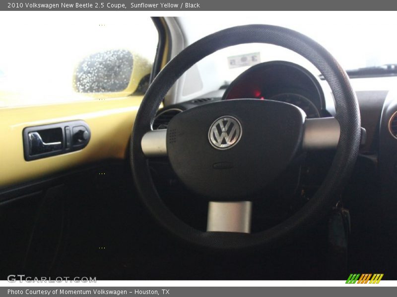 Sunflower Yellow / Black 2010 Volkswagen New Beetle 2.5 Coupe