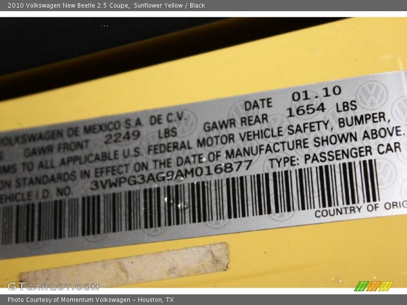 Sunflower Yellow / Black 2010 Volkswagen New Beetle 2.5 Coupe