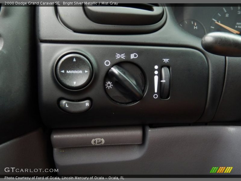 Controls of 2000 Grand Caravan SE