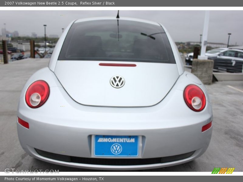 Reflex Silver / Black 2007 Volkswagen New Beetle 2.5 Coupe