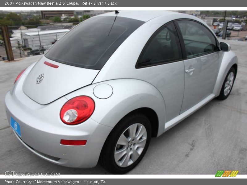 Reflex Silver / Black 2007 Volkswagen New Beetle 2.5 Coupe
