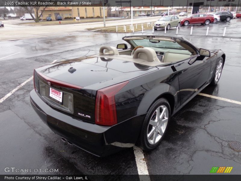 Black Raven / Shale 2005 Cadillac XLR Roadster