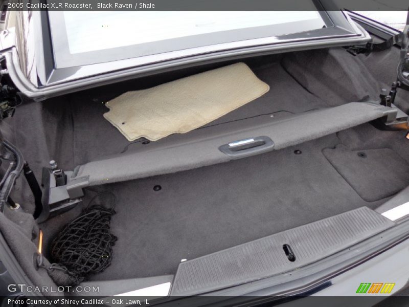  2005 XLR Roadster Trunk