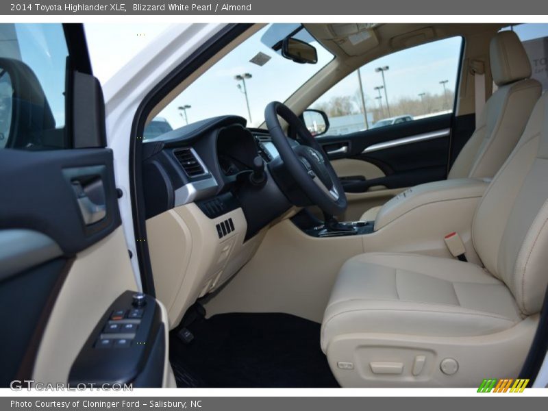 Blizzard White Pearl / Almond 2014 Toyota Highlander XLE