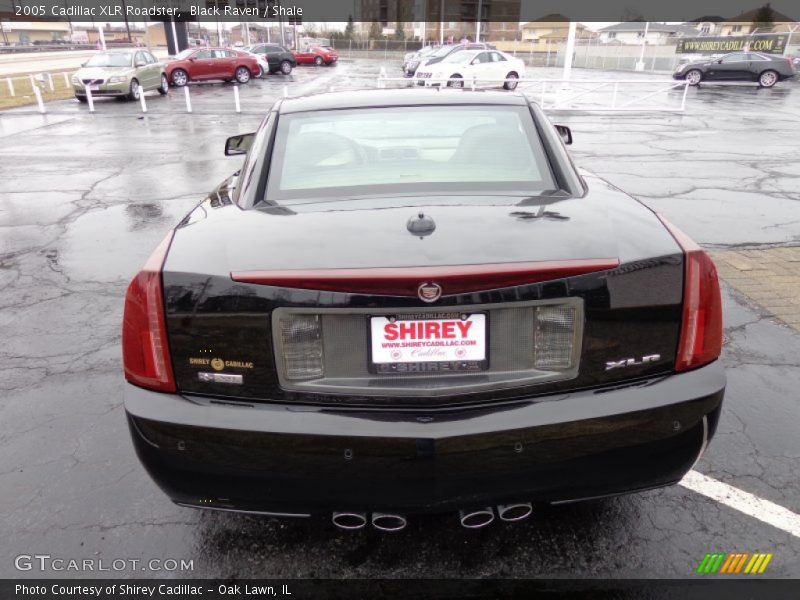 Black Raven / Shale 2005 Cadillac XLR Roadster