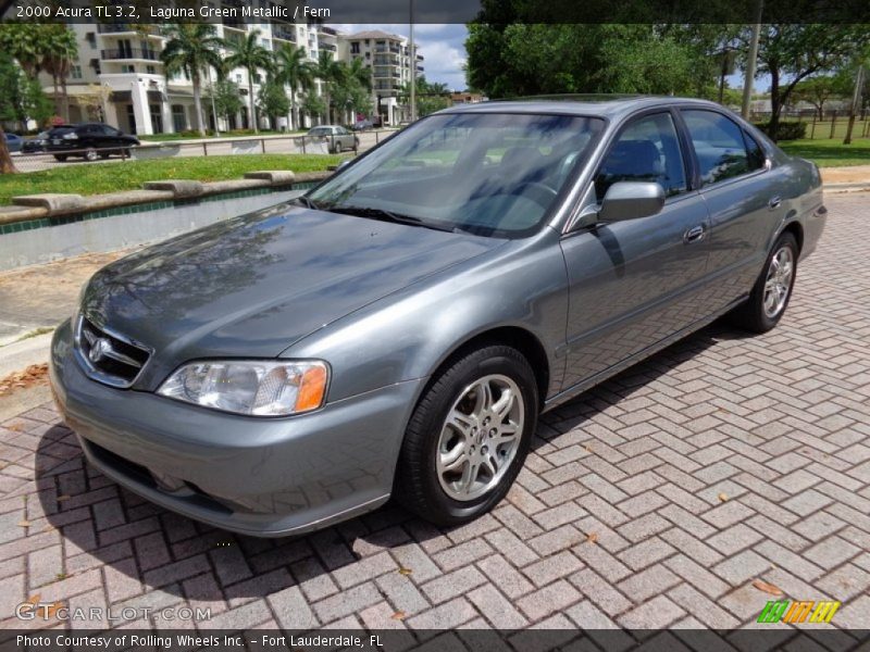 Front 3/4 View of 2000 TL 3.2