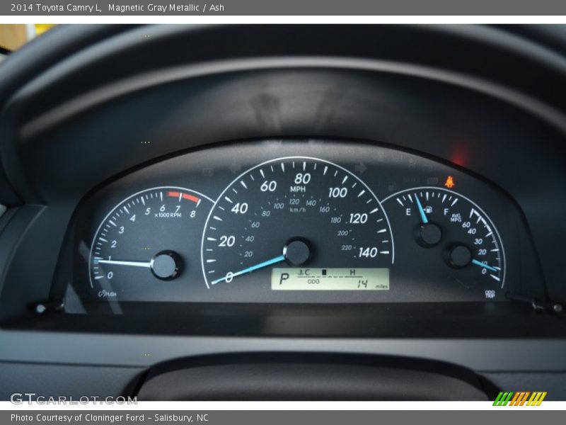 Magnetic Gray Metallic / Ash 2014 Toyota Camry L
