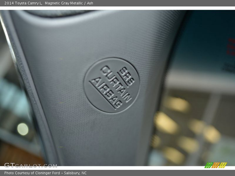 Magnetic Gray Metallic / Ash 2014 Toyota Camry L