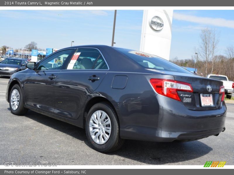 Magnetic Gray Metallic / Ash 2014 Toyota Camry L
