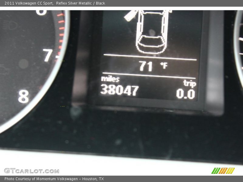 Reflex Silver Metallic / Black 2011 Volkswagen CC Sport