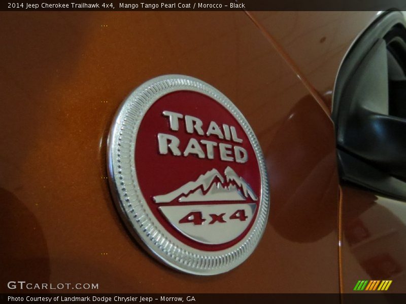  2014 Cherokee Trailhawk 4x4 Logo