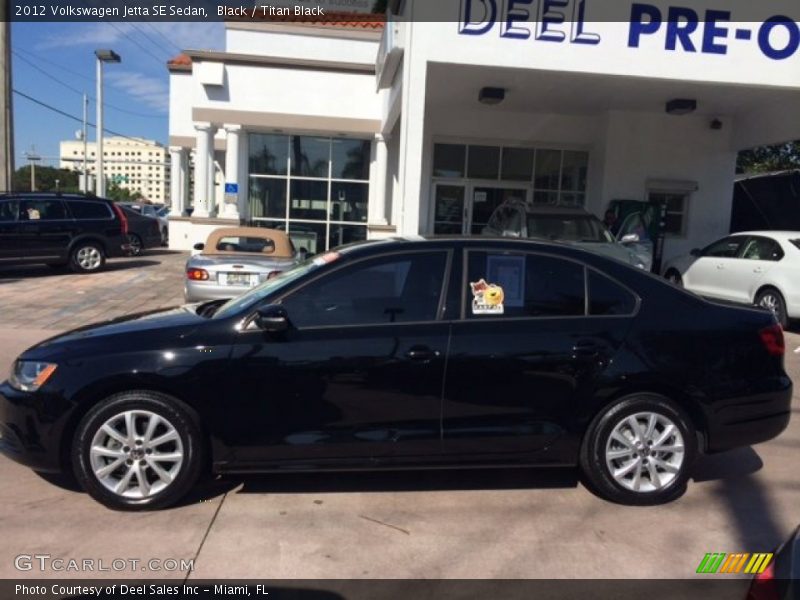 Black / Titan Black 2012 Volkswagen Jetta SE Sedan