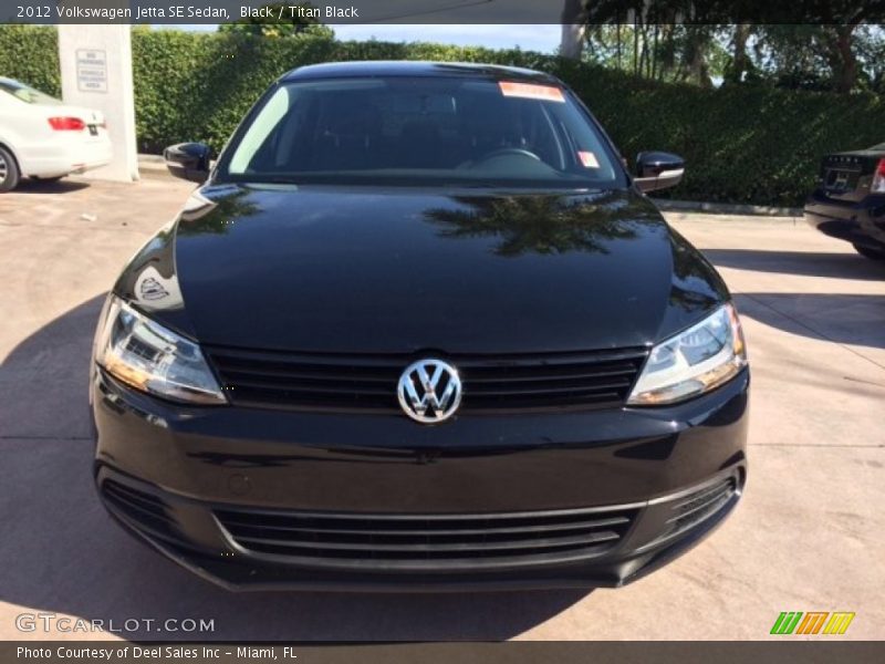 Black / Titan Black 2012 Volkswagen Jetta SE Sedan