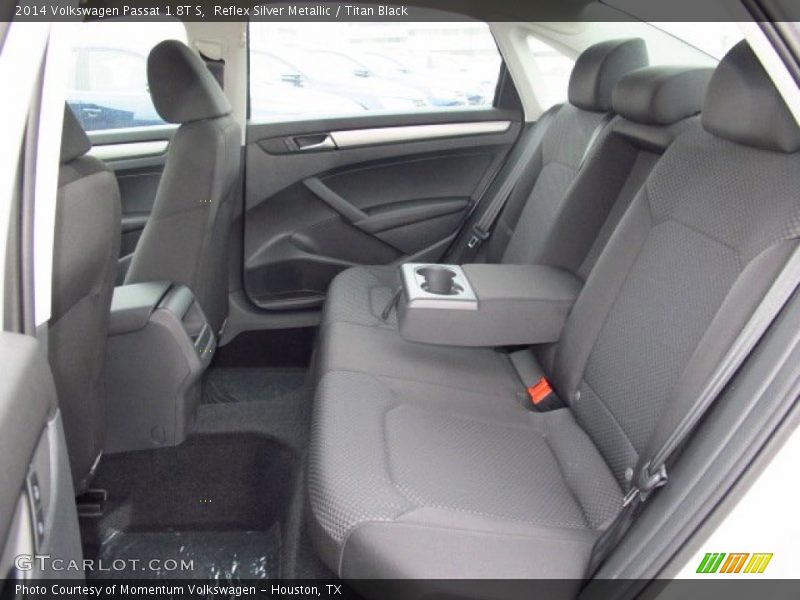 Reflex Silver Metallic / Titan Black 2014 Volkswagen Passat 1.8T S