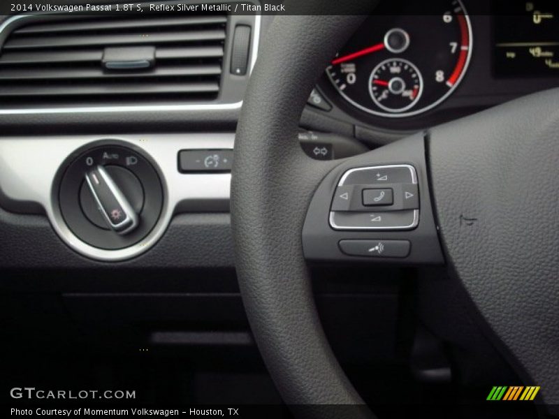 Reflex Silver Metallic / Titan Black 2014 Volkswagen Passat 1.8T S