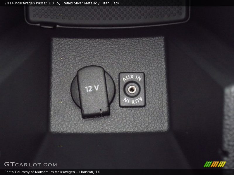 Reflex Silver Metallic / Titan Black 2014 Volkswagen Passat 1.8T S