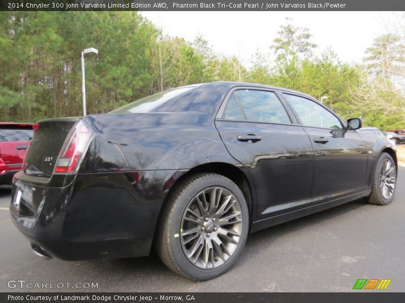 Phantom Black Tri-Coat Pearl / John Varvatos Black/Pewter 2014 Chrysler 300 John Varvatos Limited Edition AWD