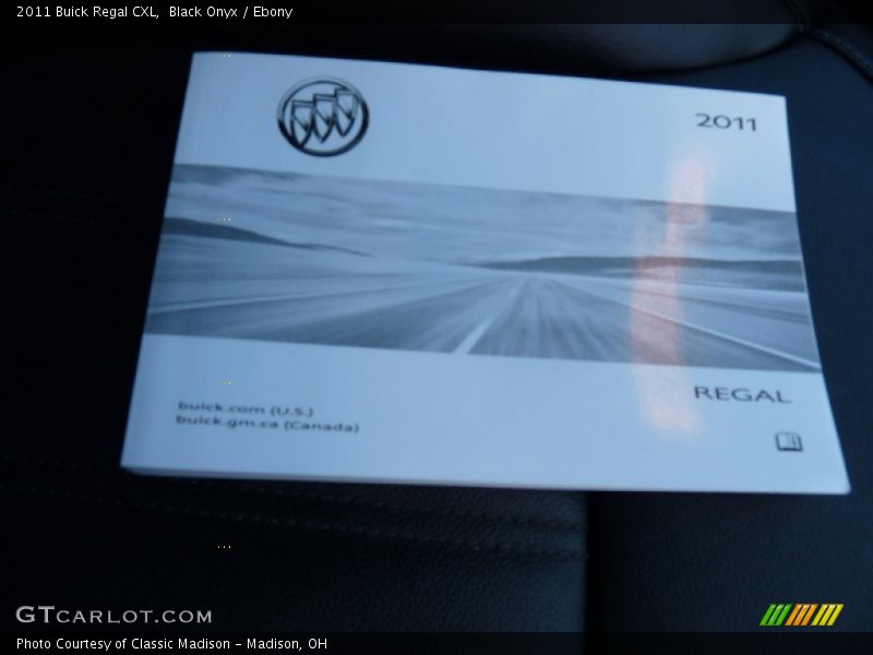 Black Onyx / Ebony 2011 Buick Regal CXL