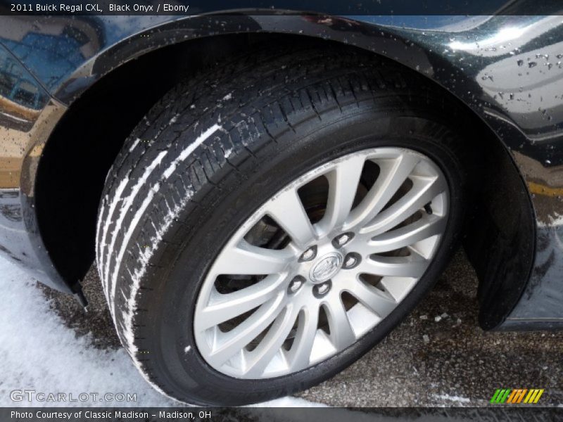 Black Onyx / Ebony 2011 Buick Regal CXL