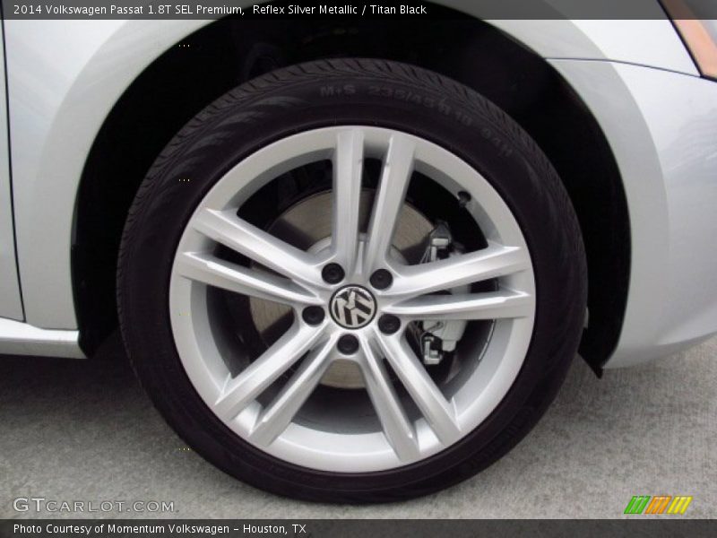 Reflex Silver Metallic / Titan Black 2014 Volkswagen Passat 1.8T SEL Premium