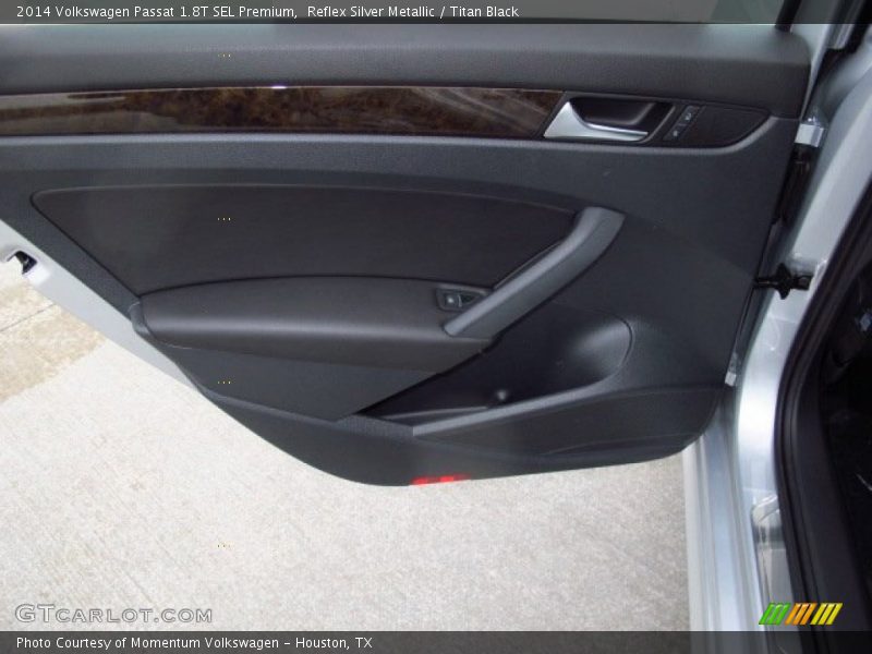 Reflex Silver Metallic / Titan Black 2014 Volkswagen Passat 1.8T SEL Premium