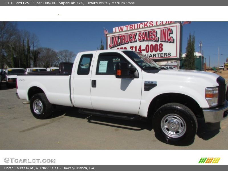 Oxford White / Medium Stone 2010 Ford F250 Super Duty XLT SuperCab 4x4
