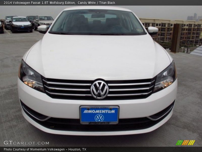 Candy White / Titan Black 2014 Volkswagen Passat 1.8T Wolfsburg Edition
