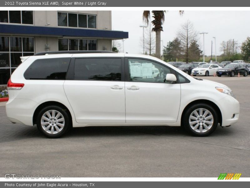 Super White / Light Gray 2012 Toyota Sienna XLE AWD