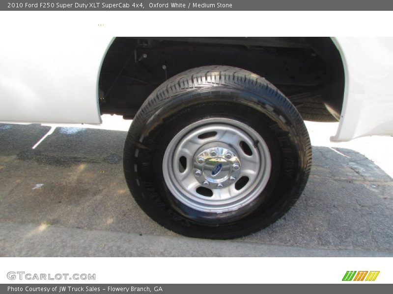 Oxford White / Medium Stone 2010 Ford F250 Super Duty XLT SuperCab 4x4