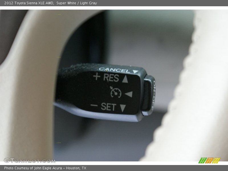Super White / Light Gray 2012 Toyota Sienna XLE AWD