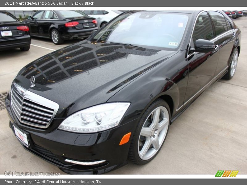 Black / Black 2011 Mercedes-Benz S 550 Sedan