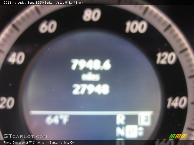 Arctic White / Black 2011 Mercedes-Benz E 350 Sedan