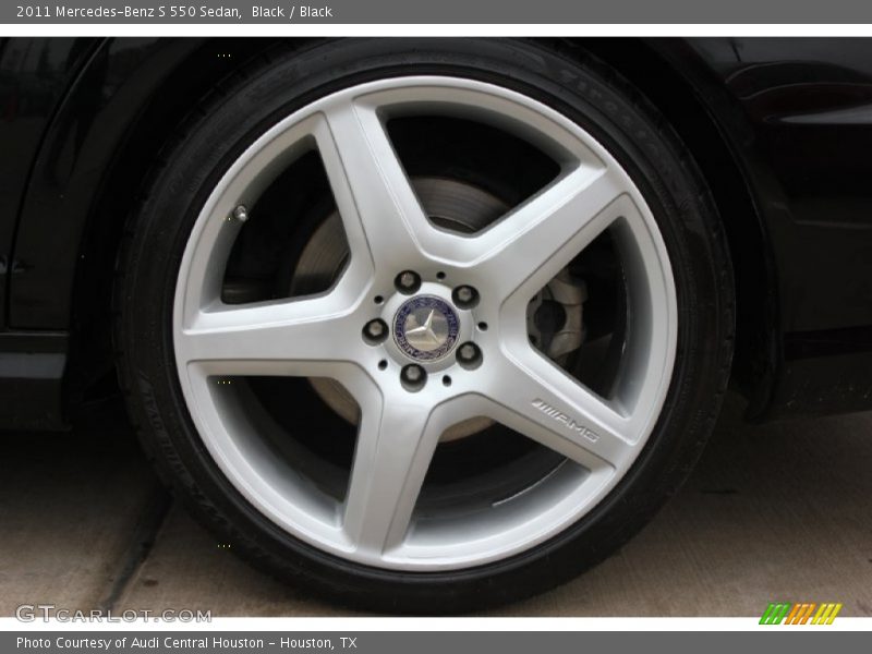 Black / Black 2011 Mercedes-Benz S 550 Sedan