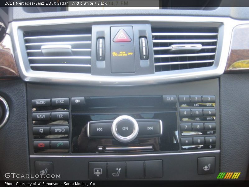 Arctic White / Black 2011 Mercedes-Benz E 350 Sedan