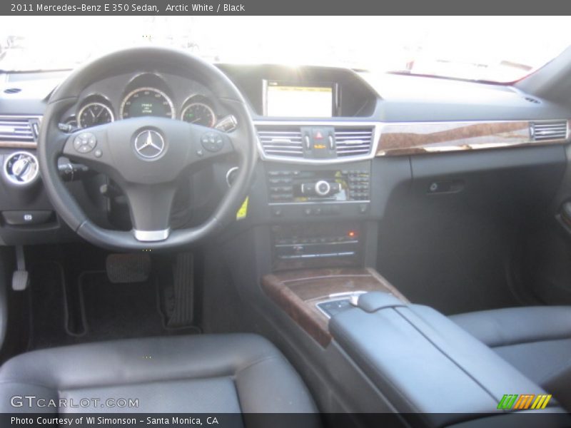 Arctic White / Black 2011 Mercedes-Benz E 350 Sedan