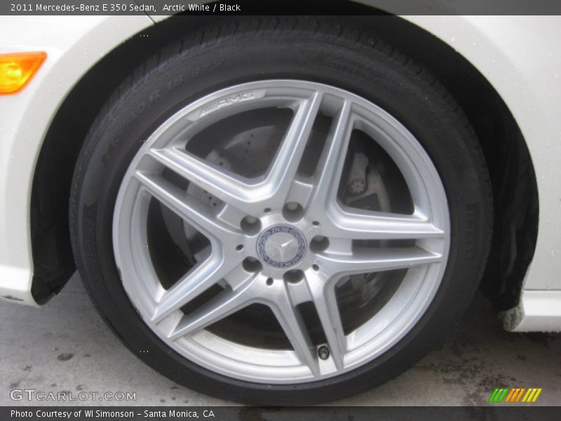 Arctic White / Black 2011 Mercedes-Benz E 350 Sedan