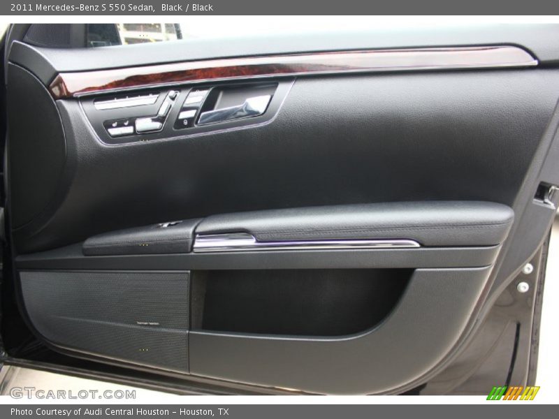 Black / Black 2011 Mercedes-Benz S 550 Sedan
