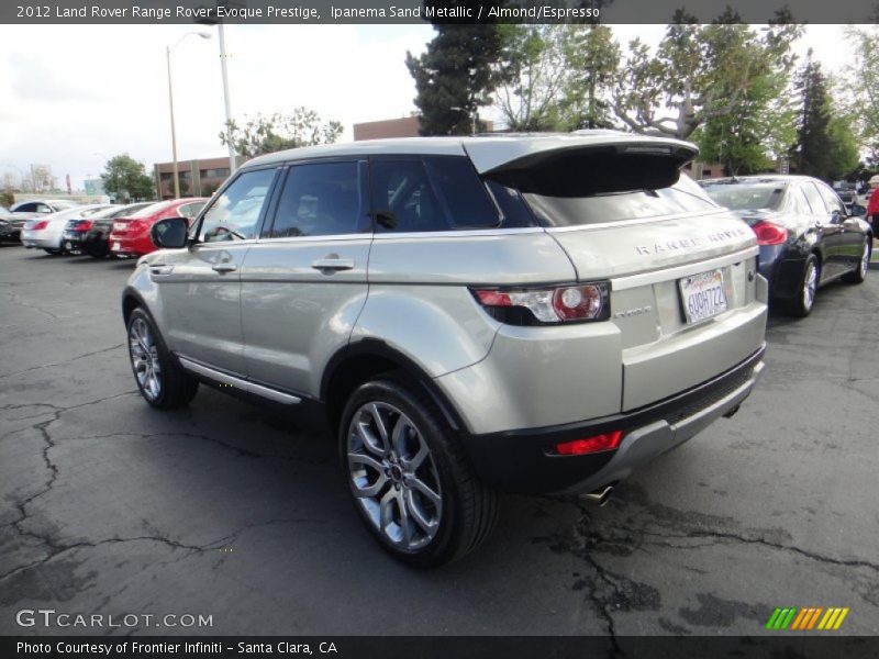 Ipanema Sand Metallic / Almond/Espresso 2012 Land Rover Range Rover Evoque Prestige
