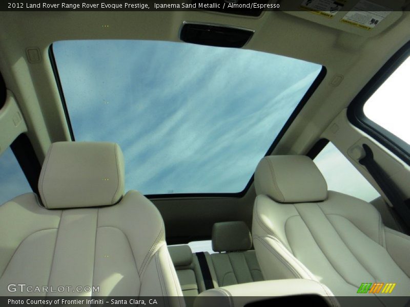 Ipanema Sand Metallic / Almond/Espresso 2012 Land Rover Range Rover Evoque Prestige