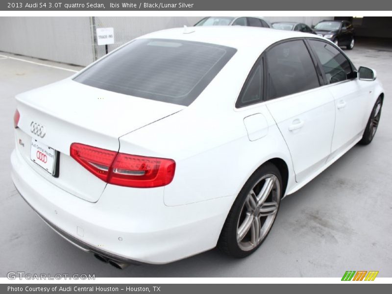 Ibis White / Black/Lunar Silver 2013 Audi S4 3.0T quattro Sedan