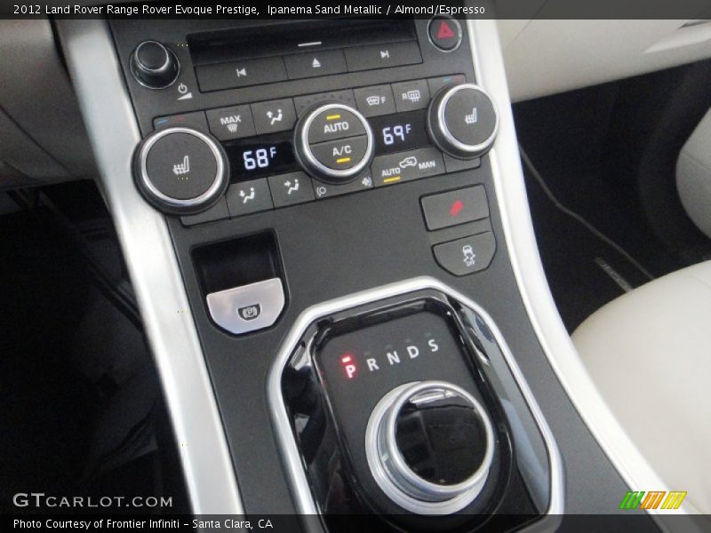 Ipanema Sand Metallic / Almond/Espresso 2012 Land Rover Range Rover Evoque Prestige