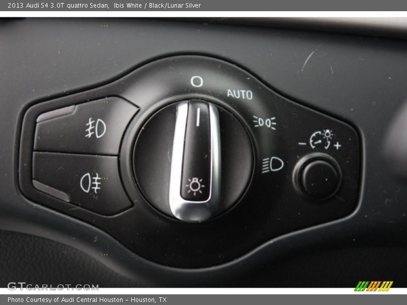 Ibis White / Black/Lunar Silver 2013 Audi S4 3.0T quattro Sedan
