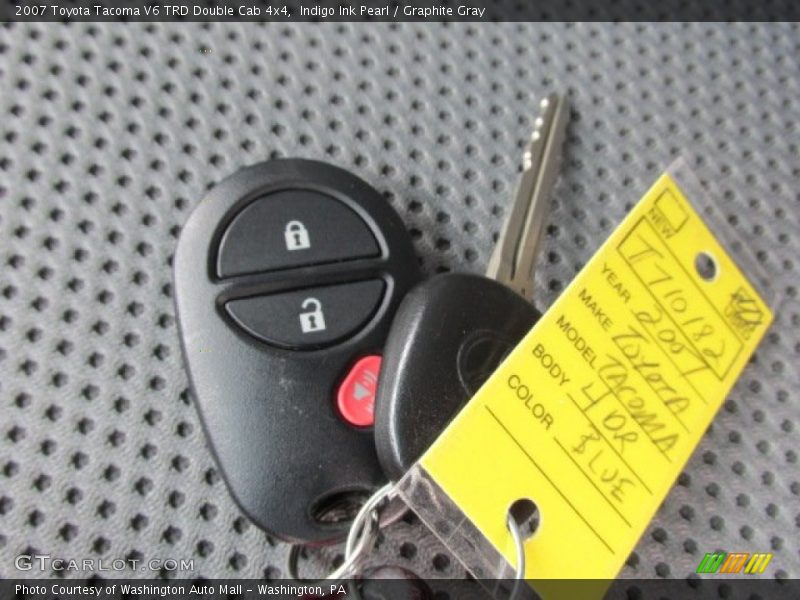 Indigo Ink Pearl / Graphite Gray 2007 Toyota Tacoma V6 TRD Double Cab 4x4